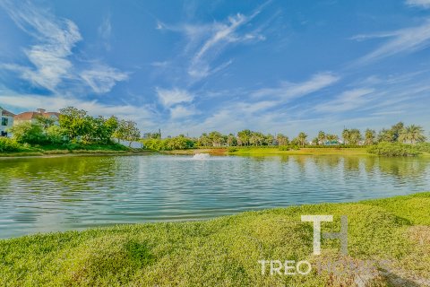 Lupain sa Jumeirah Park, Dubai, UAE 736 sq.m. № 586356 - larawan 2