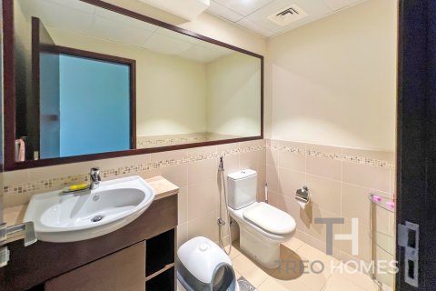 Villa in Reem, Dubai, UAE 3 bedrooms, 222 sq.m. № 586463 - photo 8