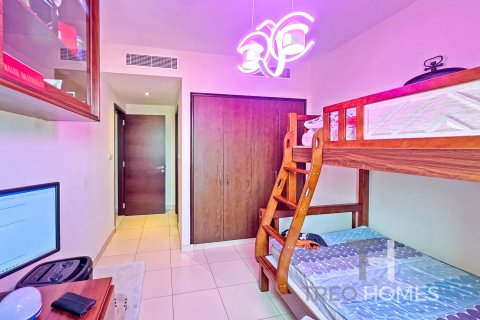 Villa in Reem, Dubai, UAE 3 bedrooms, 222 sq.m. № 586463 - photo 16