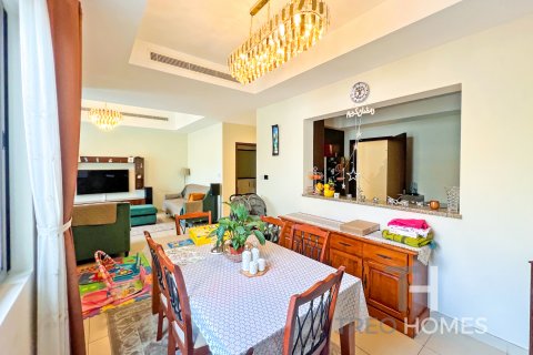 Villa in Reem, Dubai, UAE 3 bedrooms, 222 sq.m. № 586463 - photo 4