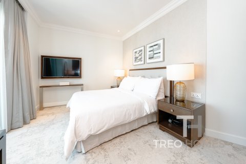 Apartment in Burj Khalifa, Dubai, UAE 3 bedrooms, 186 sq.m. № 586357 - photo 15
