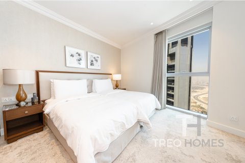 Apartment in Burj Khalifa, Dubai, UAE 3 bedrooms, 186 sq.m. № 586357 - photo 21