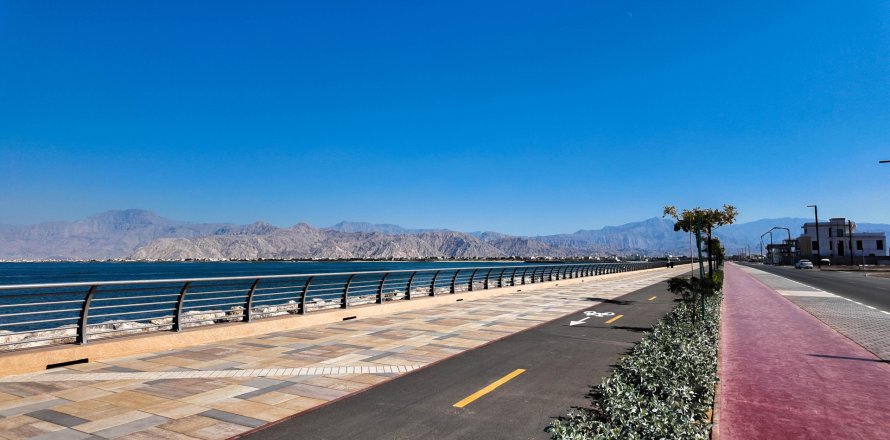 Tomt i Al Mairid, Ras Al Khaimah, Emiratene 1800 kvm nr. 656156