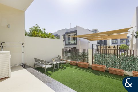 Vila di Al Furjan, Dubai, UEA 4 kamar tidur, 311 m2 nomor 684968 - foto 15