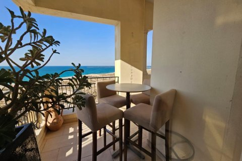 Пәтер Al Hamra Village, Рас-эль-Хайма, БАӘ-да 2 жатын бөлмелер, 120 м² № 656491 - фото 28