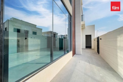 Üürile anda villa asukohaga Dubai, AÜE: 5 magamistoaga, 464.8 m² Nr 703797 - pilt 15