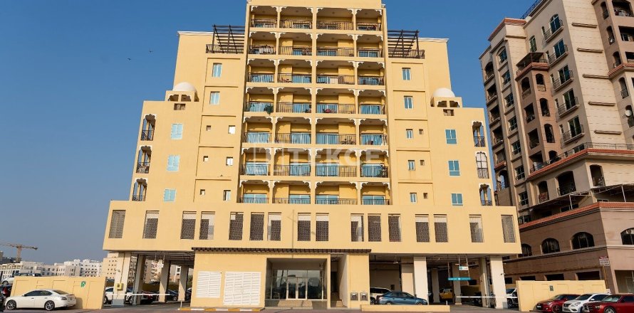 Διαμέρισμα σε Al Warsan, Dubai, ΗΑΕ 2 υπνοδωμάτια, 122 τ.μ. Αρ. 721378
