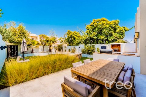 Villa Arabian Ranches, Dubaijā, AAE 3 istabas, 209.5 m2 Nr. 758800 - attēls 14
