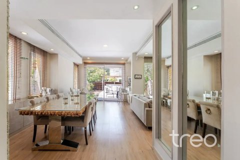 Villa à vendre à  The Springs, Dubai, EAU 3 chambres, 208.66 m2 № 758803 - photo 2