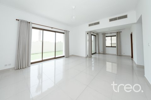 Müüa villa asukohaga Arabian Ranches 2, Dubai, AÜE: 4 magamistoaga, 299.61 m² Nr 758801 - pilt 8