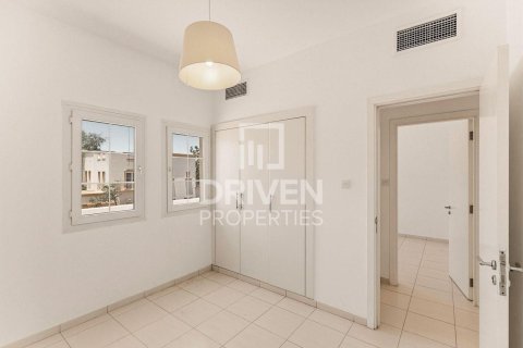 Villa itt: The Springs, Dubai, EAE, 3 hálószoba, 332.78 m², azonosító: 746998 - fénykép 8