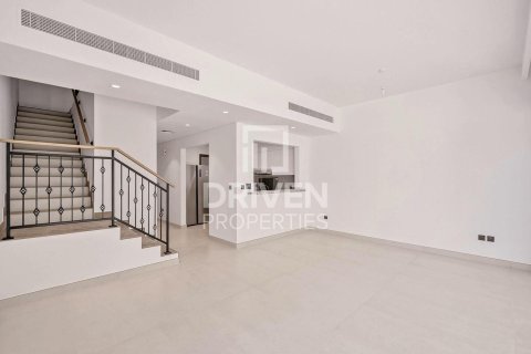 Townhouse sa Damac Lagoons, Dubai, UAE 4 silid-tulugan, 155.43 sq.m. № 745378