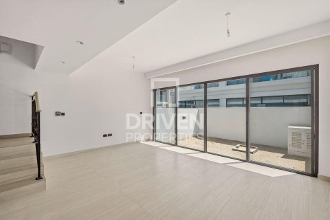 خانه شهری برای اجاره در Damac Lagoons، Dubai، امارات متحده عربی 4 خوابه ، 144 متر مربع ، شماره 745379 - تصویر 1