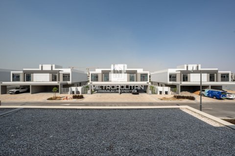 Adosado en alquiler en Dubai South (Dubai World Central), Dubai, EAU 4 dormitorios, 368 m2 № 664499 - foto 10