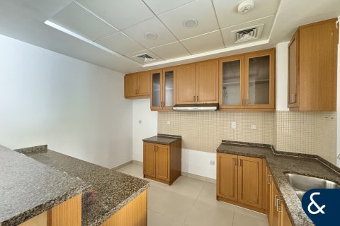 Villa itt: Dubai Land, EAE, 3 hálószoba, 190 m², azonosító: 668040 - fénykép 4