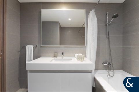 Downtown Dubai (Downtown Burj Dubai), Dubai, संयुक्त अरब अमीरात में अपार्टमेंट, 2 बेडरूम, 97 वर्ग मीटर, संख्या 668037 - फ़ोटो 19