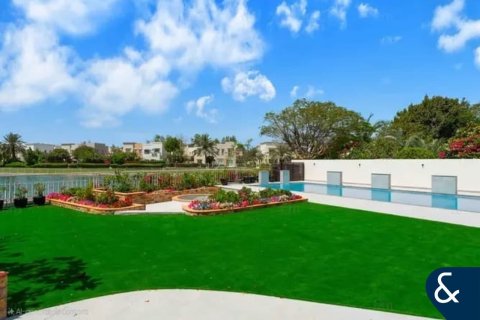 Villa in The Springs, Dubai, UAE 4 bedrooms, 701 sq.m. № 668039 - photo 3