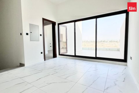 Villa para arrendamento em Dubai, EAU 4 quartos, 187.6 m2 № 763499 - foto 2