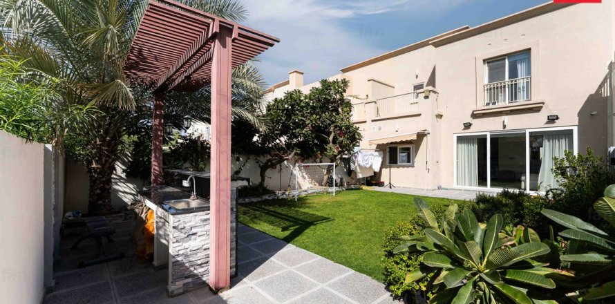 Vila u gradu Dubai, UAE 3 spavaće sobe, 254.9 m2 Br. 687228