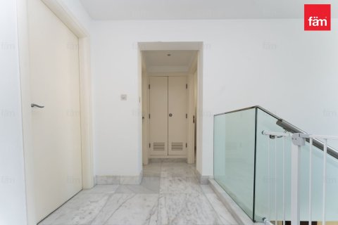 Vila u Dubai, UAE 3 spavaćih soba, 254.9 m2 Br. 687228 - fotografija 9