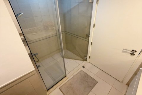 Apartmen di Town Square, Dubai, UAE 2 bilik tidur, 86 meter persegi № 715182 - foto 12