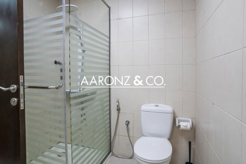 Appartamento in affitto a Jumeirah Lake Towers, Dubai, EAU 3 camere da letto, 181.7 mq. № 670773 - foto 15