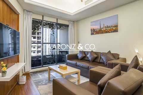 Appartamento in affitto a Jumeirah Lake Towers, Dubai, EAU 3 camere da letto, 181.7 mq. № 670773 - foto 1