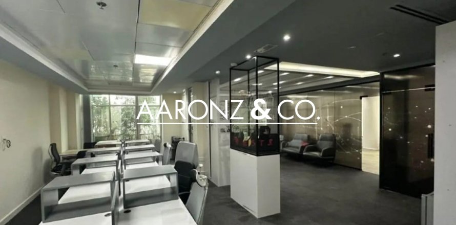 Oficina en Business Bay, Dubai, EAU 198.5 m² № 670774