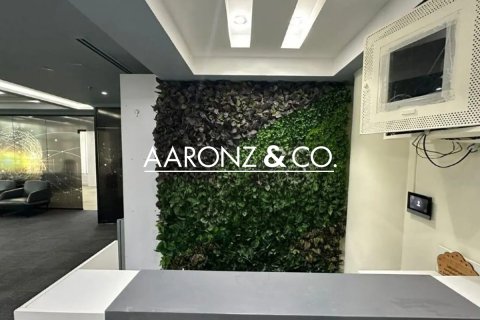 Oficina en alquiler en Business Bay, Dubai, EAU 198.5 m2 № 670774 - foto 9