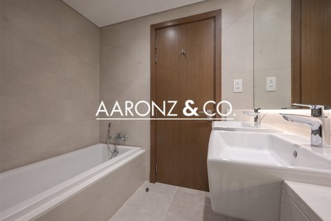 Пәтер Аль-Васл, Дубай, БАӘ-да 2 жатын бөлмелер, 125 м² № 670776 - фото 14