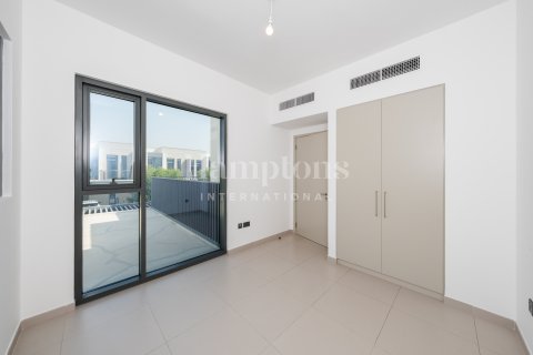Városi lakóépület itt: Arabian Ranches 3, Dubai, EAE, 4 hálószoba, 223.59986943 m², azonosító: 751538 - fénykép 19