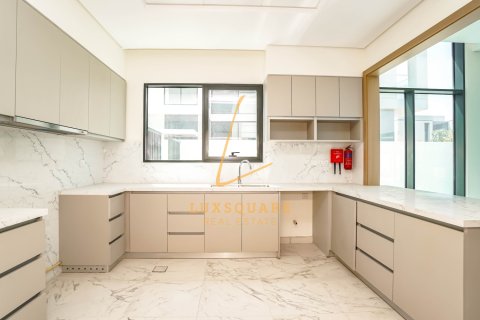 Al Furjan, Dubai, BAE’de kiralık вилла 5 yatak odası, 570 m&sup2; No 691976 - fotoğraf 14