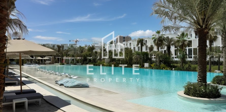 Villa a Dubai, EAU 4 camere da letto № 619978
