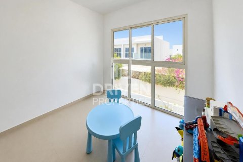 Shtëpi në qytet në Mudon, Dubai, Emiratet e Bashkuara Arabe 3 dhoma gjumi, 159.42 m2. № 759746 - Foto 5
