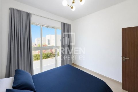 Shtëpi në qytet në Mudon, Dubai, Emiratet e Bashkuara Arabe 3 dhoma gjumi, 159.42 m2. № 759746 - Foto 9