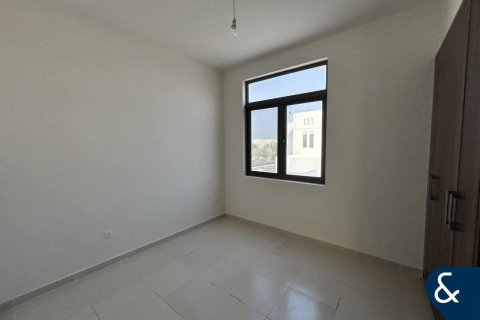 Villa te huur in Reem, Dubai, VAE 3 slaapkamers, 260 vr.m., nr 668490 - foto 14