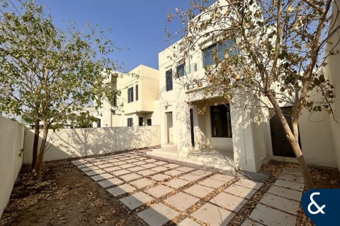 Villa te huur in Reem, Dubai, VAE 3 slaapkamers, 260 vr.m., nr 668490 - foto 6