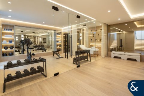 Villa Palm Jumeirah, Dubaijā, AAE 5 istabas, 873 m2 Nr. 668355 - attēls 16