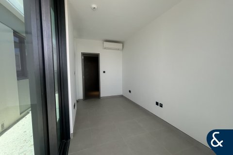 Βίλα σε Tilal Al Ghaf, Dubai, ΗΑΕ 4 υπνοδωμάτια, 432 τ.μ. Αρ. 668491 - φωτογραφία 18