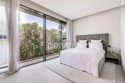 Vila u Dubai Hills Estate, Dubai, UAE 4 spavaćih soba, 701 m2 Br. 654794 - fotografija 13