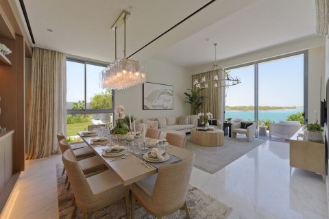 Commercial property in Abu Dhabi, UAE 7 bedrooms, 700 sq.m. № 594007 - photo 5