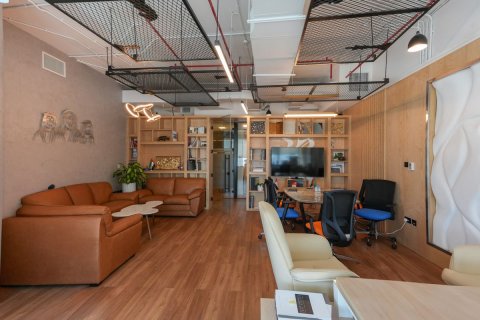 Office in Al Reem Island, Abu Dhabi, UAE 476 sq.m. № 594000 - photo 2