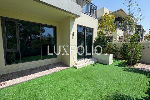 Βίλα σε Dubai Hills Estate, Dubai, ΗΑΕ 5 υπνοδωμάτια, 286 τ.μ. Αρ. 628384 - φωτογραφία 3