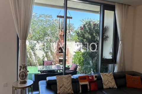 Vila v Dubai Hills Estate, Dubai, SAE 5 ložnice, 297 m² Č.: 628385 - fotografie 4