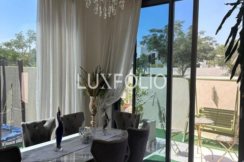 Vila v Dubai Hills Estate, Dubai, SAE 5 ložnice, 297 m² Č.: 628385 - fotografie 1