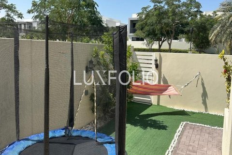 Vila v Dubai Hills Estate, Dubai, SAE 5 ložnice, 297 m² Č.: 628385 - fotografie 16