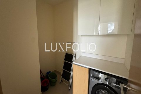 Apartament në Dubai Hills Estate, Dubai, Emiratet e Bashkuara Arabe 2 dhoma gjumi, 125 m2. № 628382 - Foto 12