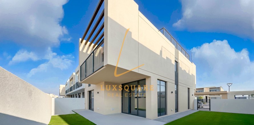 Villa Dubai South (Dubai World Central)jā, AAE 4 istabas, 226 m2 Nr. 685612