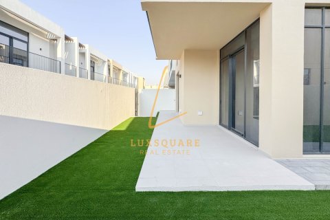 Villa Dubai South (Dubai World Central)jā, AAE 4 istabas, 226 m2 Nr. 685612 - attēls 25