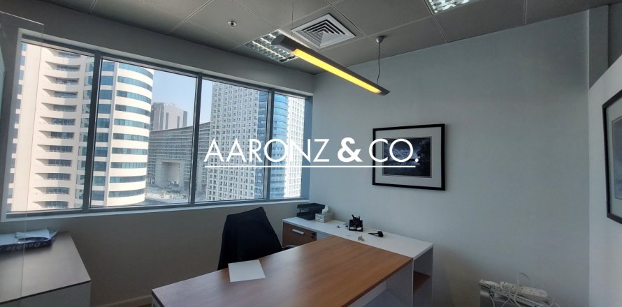 Kancelář v Business Bay, Dubai, SAE 89.5 m² Č.: 670561